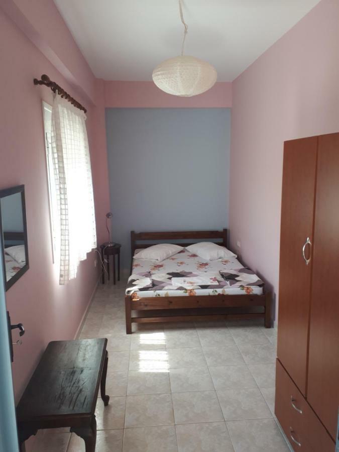 Mina Apartments Zacharo Bagian luar foto